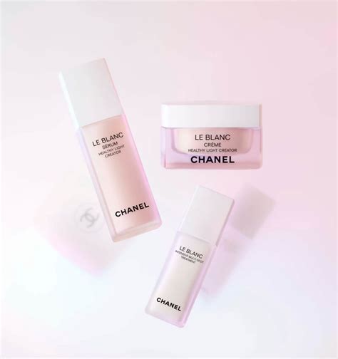 chanel le blanc intensive.